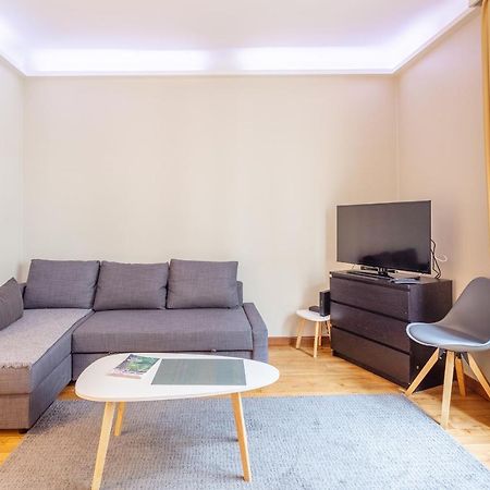 Appartement Place Du Trocadero Париж Екстериор снимка